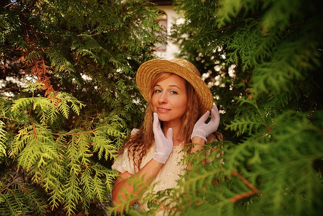 尽管他在此 尽管他在此